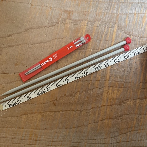 Knitting Needles - Picture 6 of 7